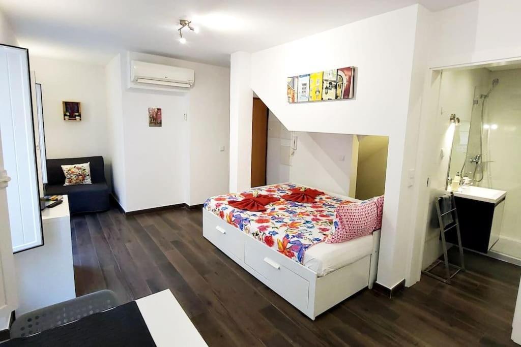Studios Of The Panteao, 1St Floor 리스본 외부 사진