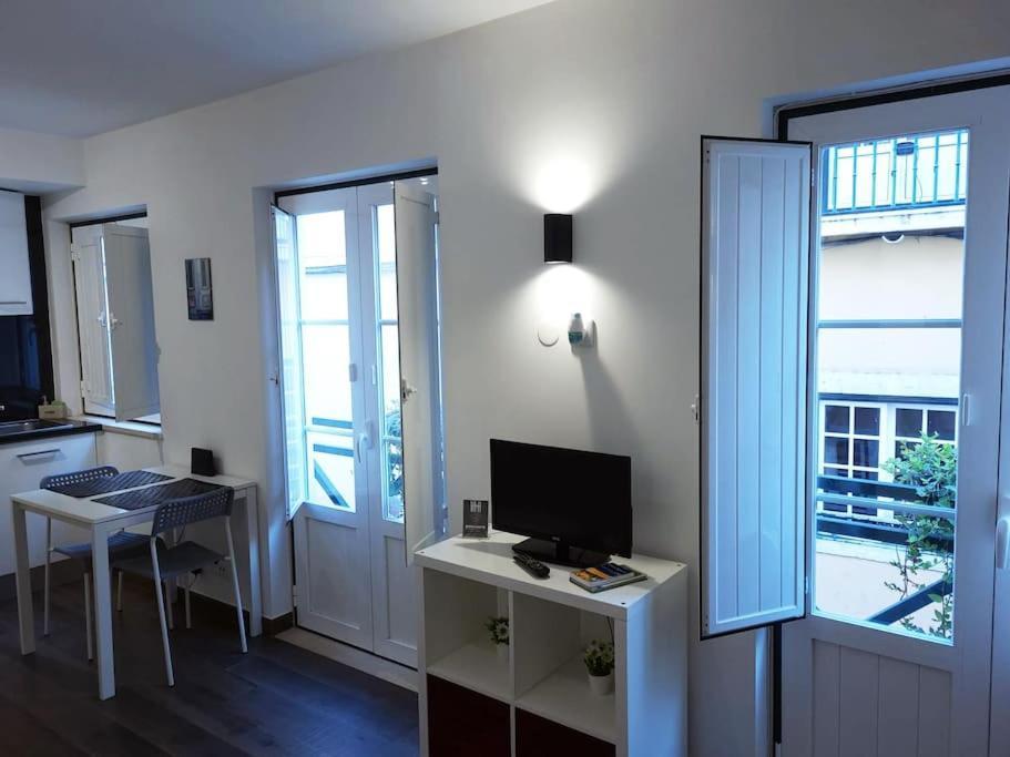 Studios Of The Panteao, 1St Floor 리스본 외부 사진
